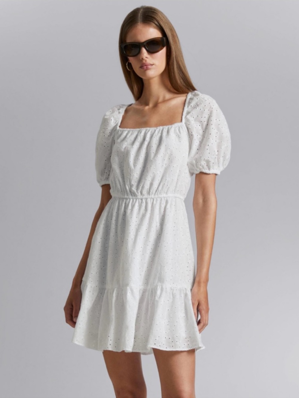 Elegant White Mini Dress